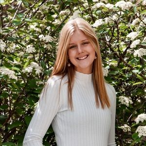 Meet your Posher, Isabel